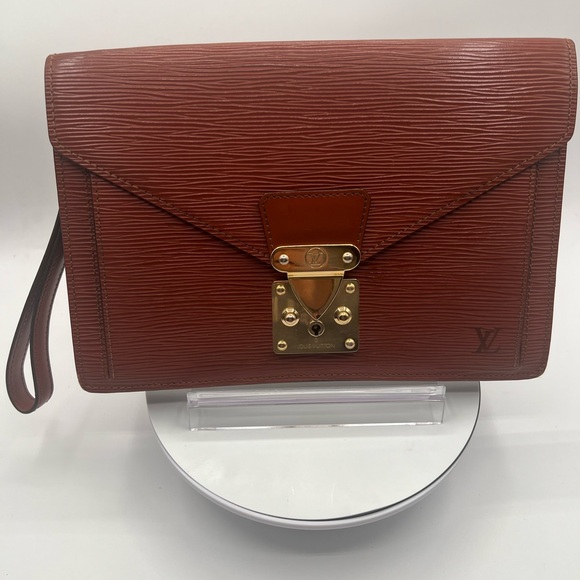 Louis Vuitton Epi Dragonne clutch Kenya brown EUC - Picture 1 of 16
